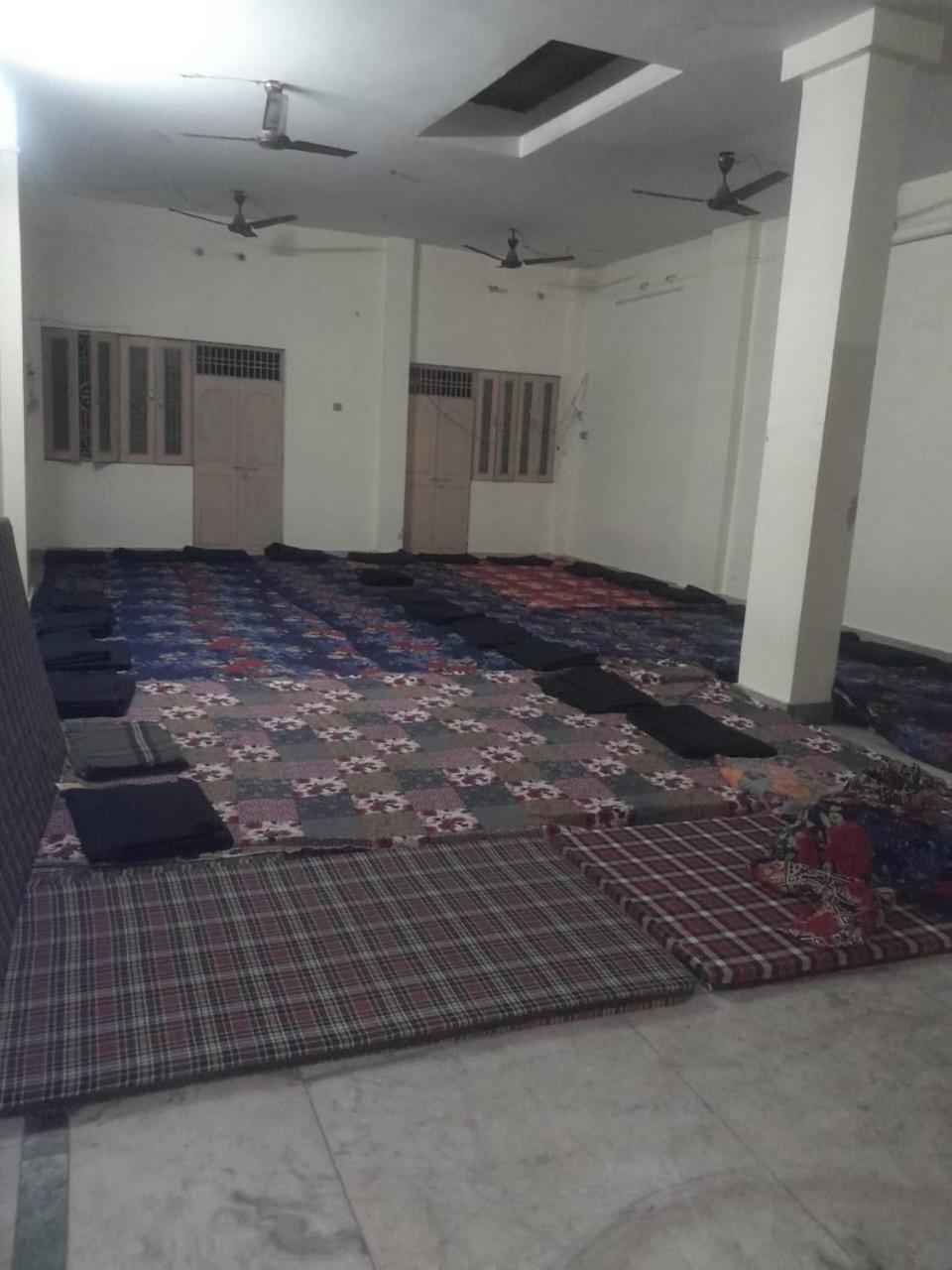 Baba Vishwanath Paying Guest House - Varanasi — Photos 3